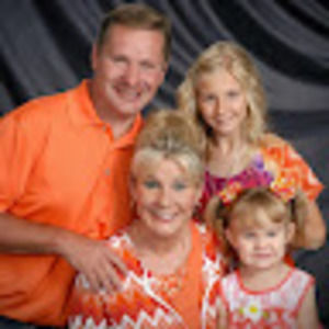 Meet your Posher, Sandy